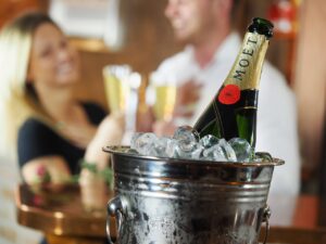 Lees meer over het artikel Moët & Chandon: De “champagne van de sterren”